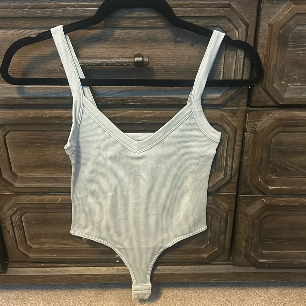 Dynamic V Neck Bodysuit